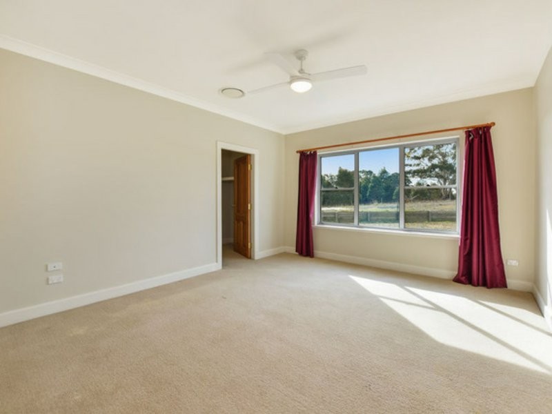 207 Meadows Road, Oberon NSW 2787