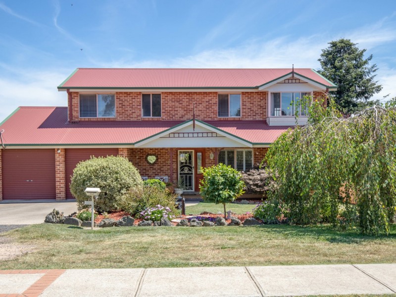 33 Dudley Street, Oberon NSW 2787