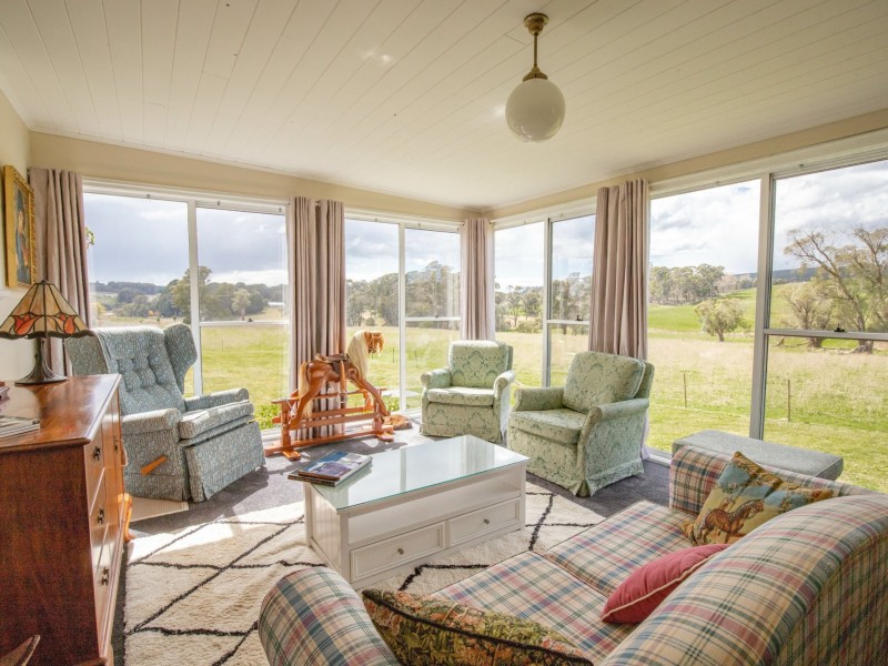 80 Currys Road, Black Springs NSW 2787