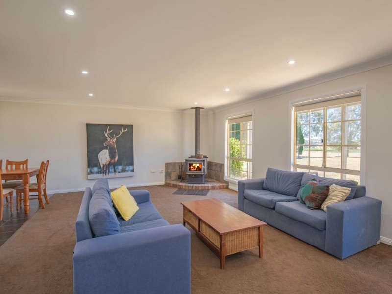 267 McKeons Creek Road, Oberon NSW 2787