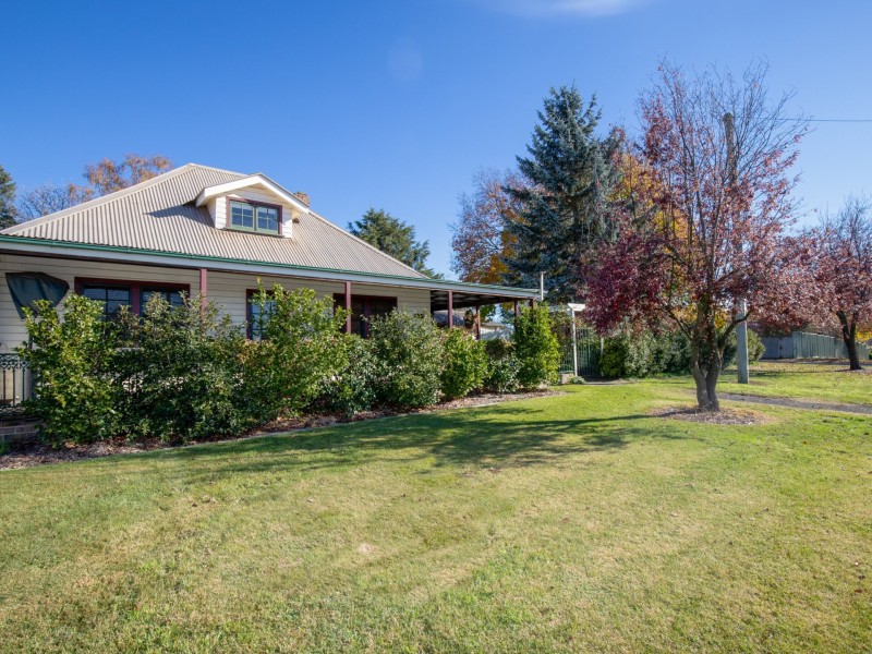 5 Raleigh Street, Oberon NSW 2787