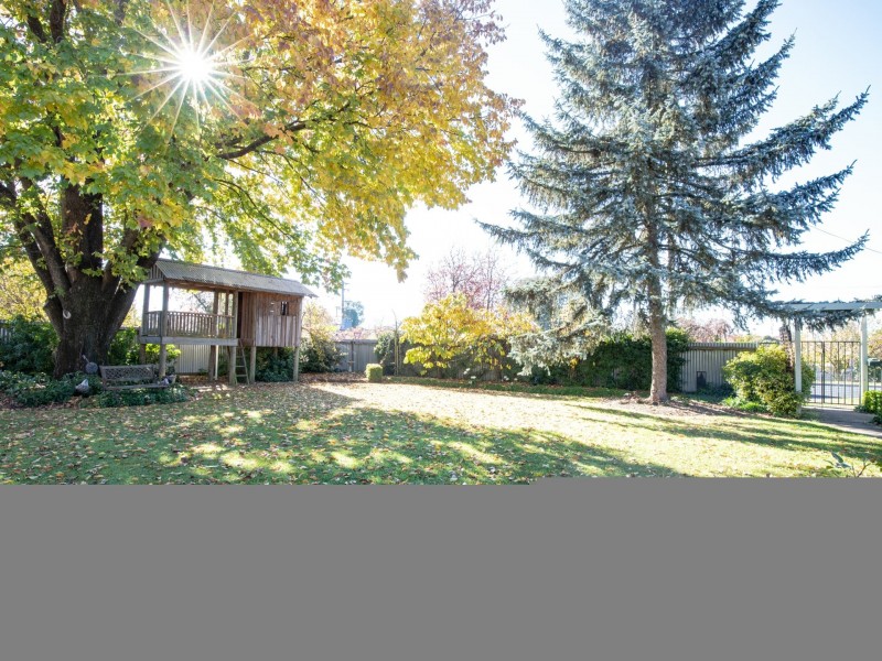 5 Raleigh Street, Oberon NSW 2787