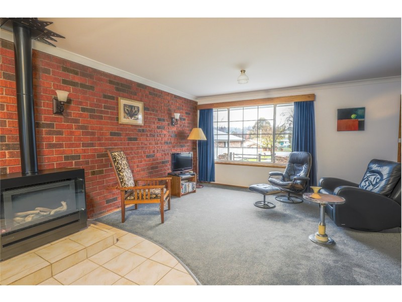 123 Curtis Street, Oberon NSW 2787
