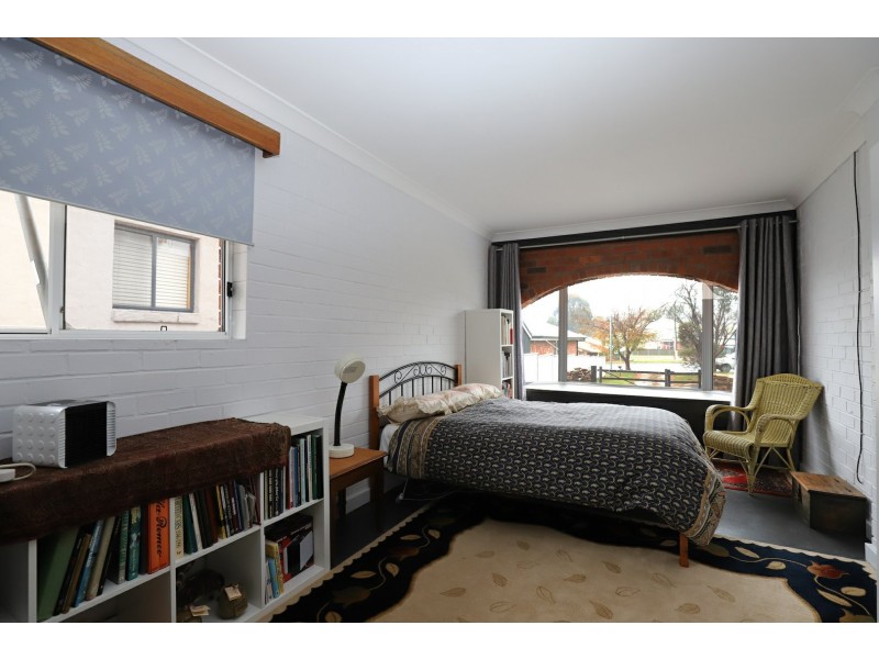 123 Curtis Street, Oberon NSW 2787