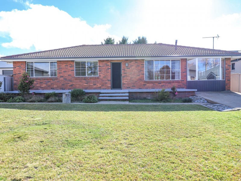 123 Curtis Street, Oberon NSW 2787