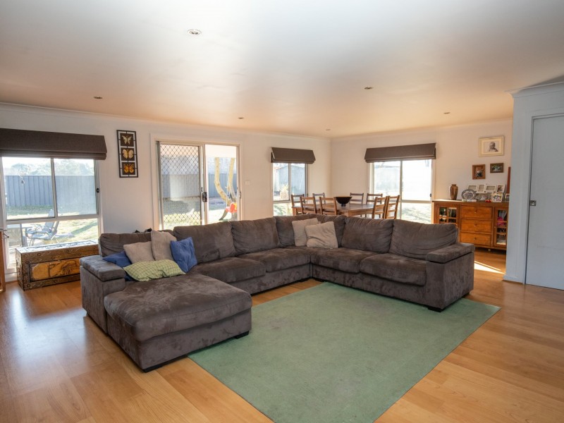 10 Tasman Street, Oberon NSW 2787