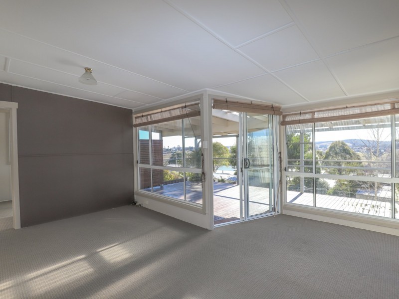 21 Jenolan Street, Oberon NSW 2787
