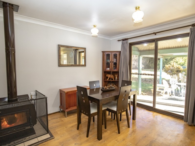 32 Campbells River Road, Black Springs NSW 2787