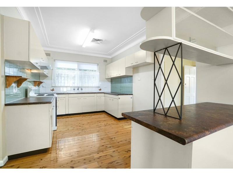 33 Kenyon Road, Bexley NSW 2207