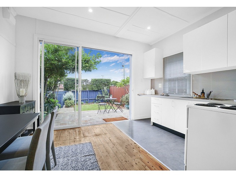 42 Canterbury Road, Hurlstone Park NSW 2193