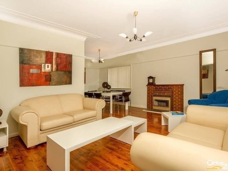 16 Booyong Avenue, Caringbah NSW 2229