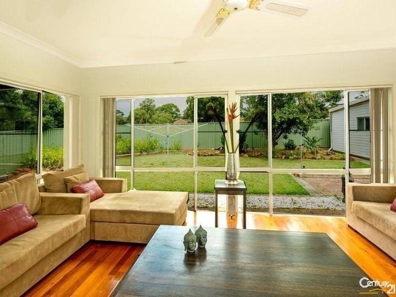 16 Booyong Avenue, Caringbah NSW 2229