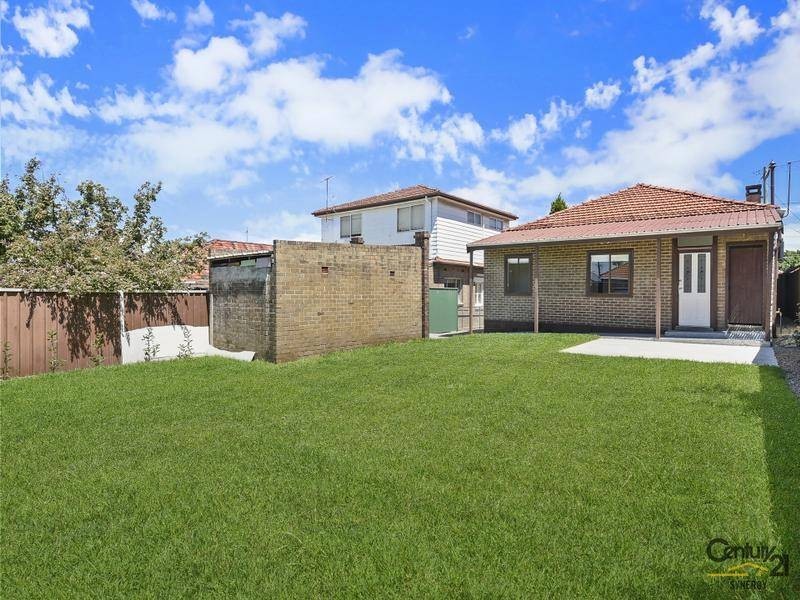 26 Hugh Avenue, Dulwich Hill NSW 2203