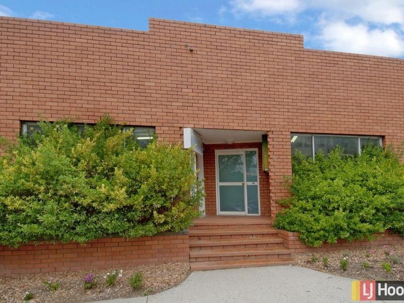 28 Crawford Street, Queanbeyan NSW 2620