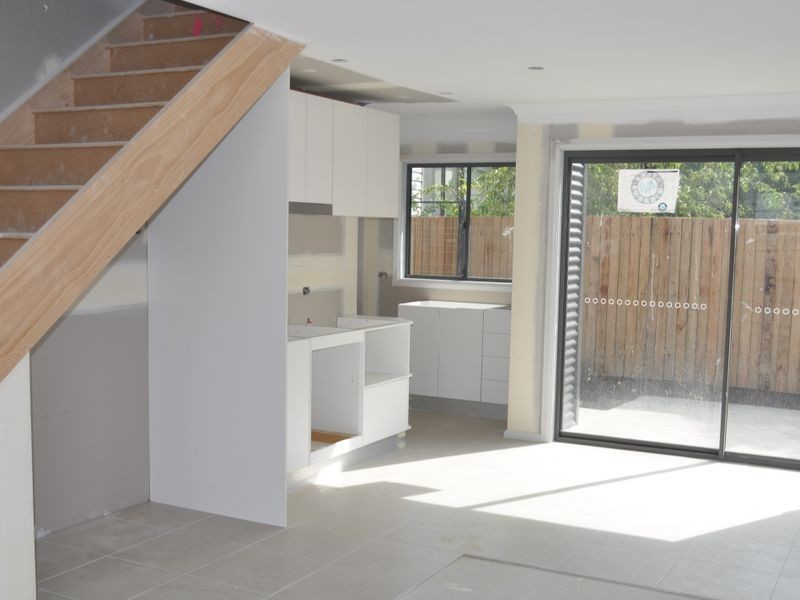 1/9 Bungendore Road, Queanbeyan NSW 2620