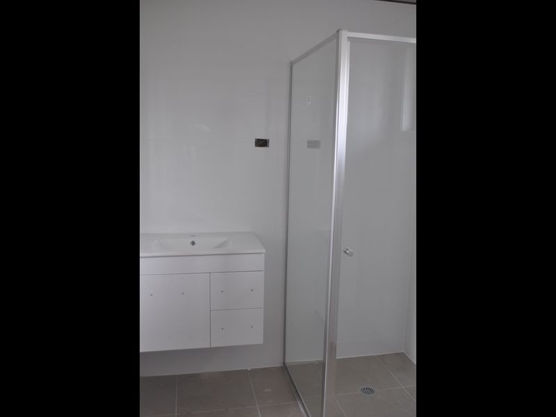 1/9 Bungendore Road, Queanbeyan NSW 2620