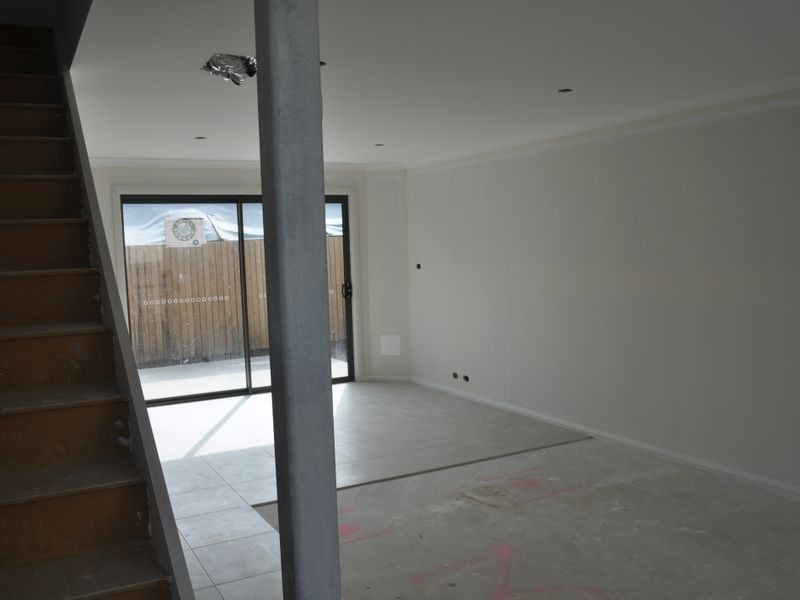 1/9 Bungendore Road, Queanbeyan NSW 2620