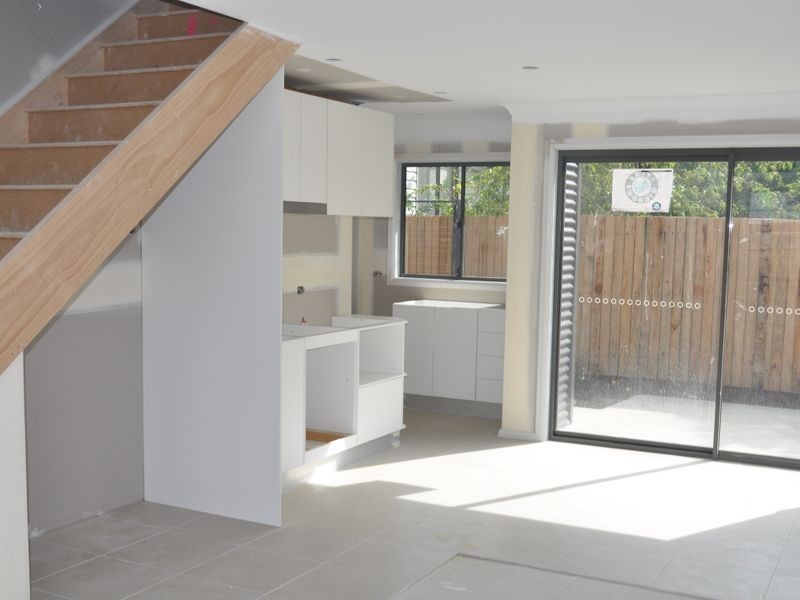 1/9 Bungendore Road, Queanbeyan NSW 2620