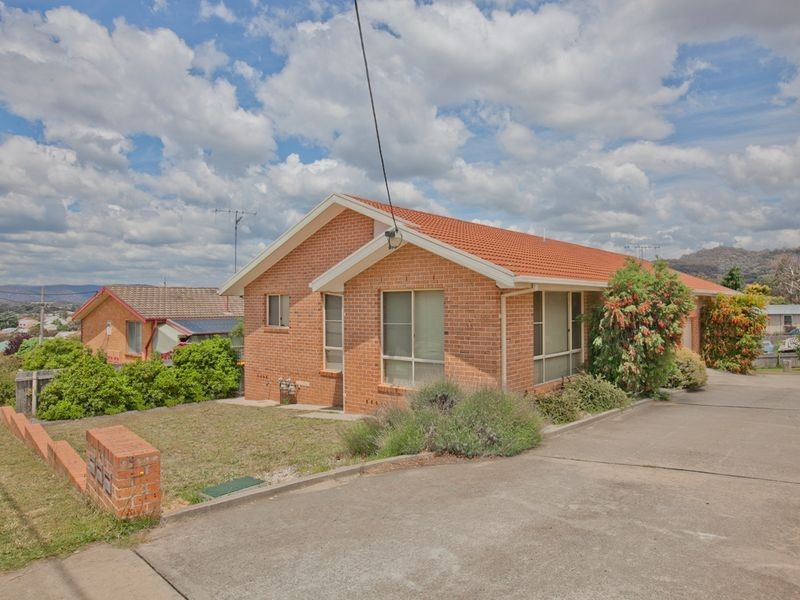 33 Gilmore Place, Queanbeyan NSW 2620