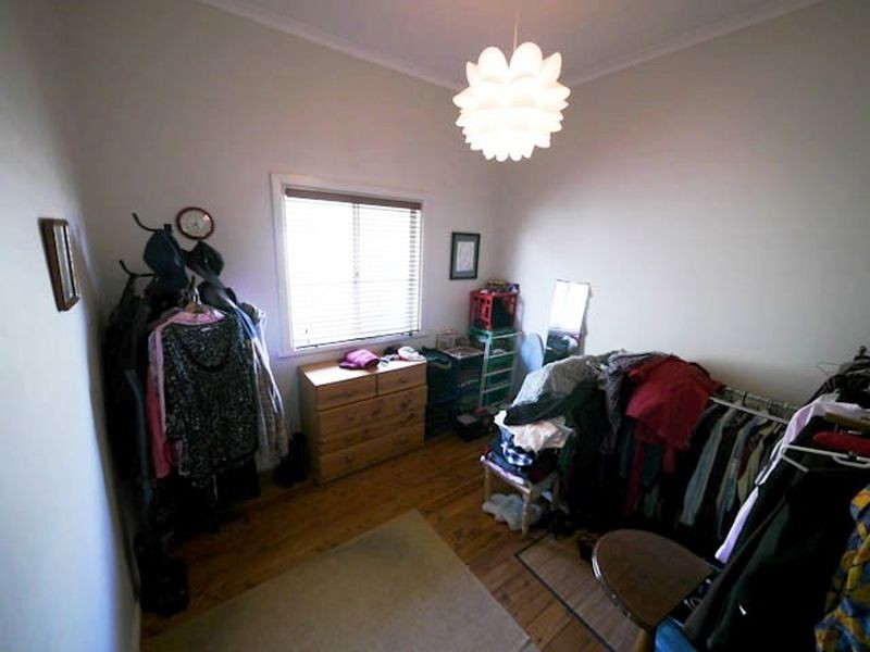 32 The Crescent, Queanbeyan NSW 2620