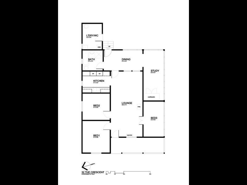 32 The Crescent, Queanbeyan NSW 2620