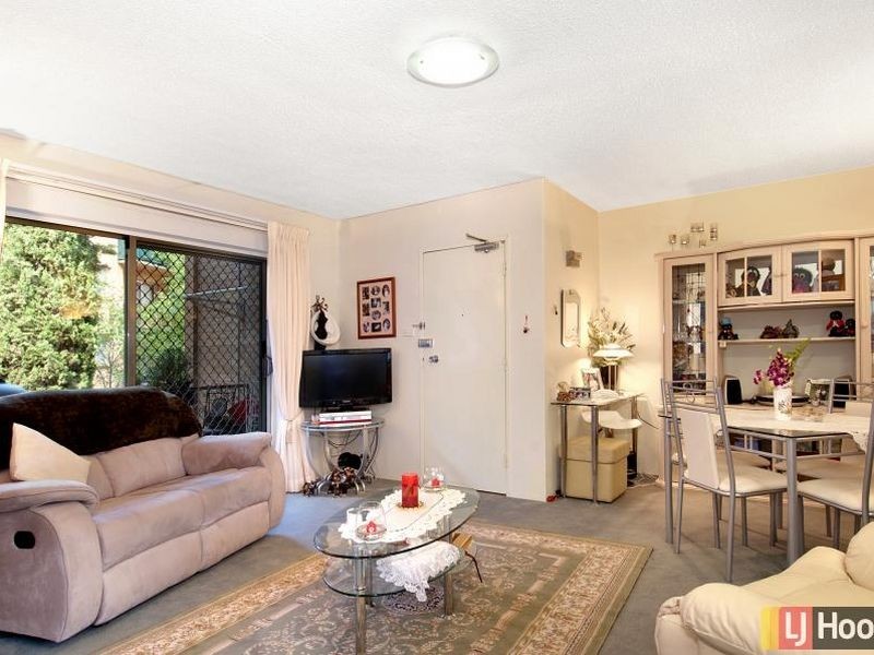 10/14 King Street, Queanbeyan NSW 2620