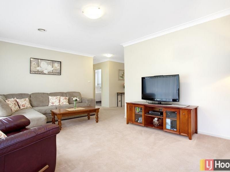 4/1 Walker Crescent, Jerrabomberra NSW 2619