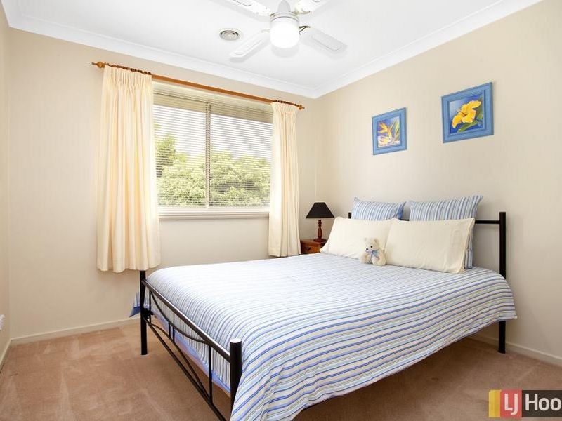 4/1 Walker Crescent, Jerrabomberra NSW 2619