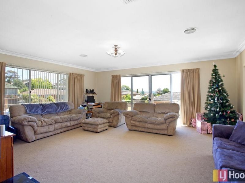 5 Corin Place, Queanbeyan NSW 2620