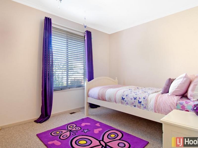 53 Emery Crescent, Queanbeyan NSW 2620