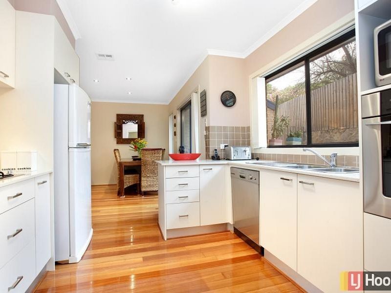 2/4 Erin Street, Queanbeyan NSW 2620