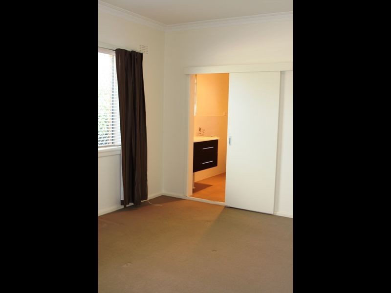 1/23 Ford Street, Queanbeyan NSW 2620