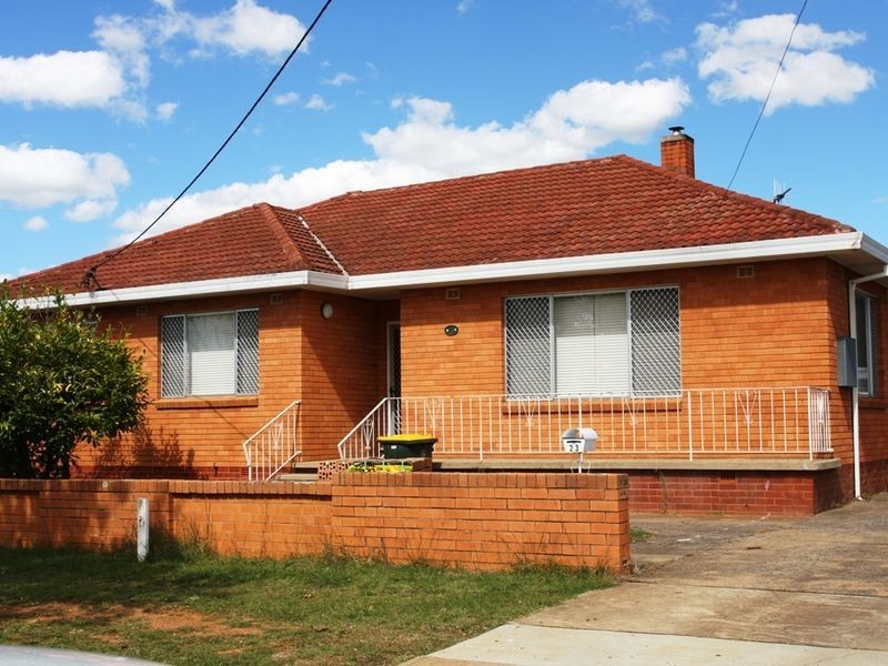 1/23 Ford Street, Queanbeyan NSW 2620