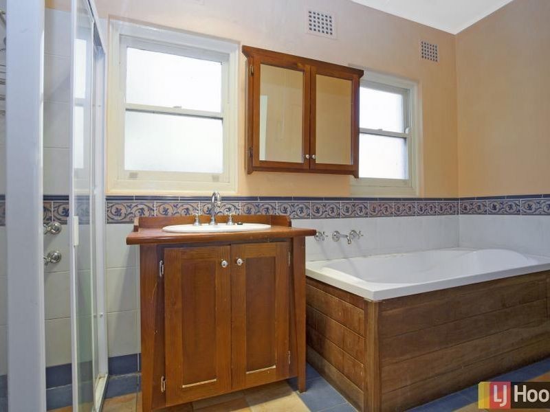 57 Collett Street, Queanbeyan NSW 2620