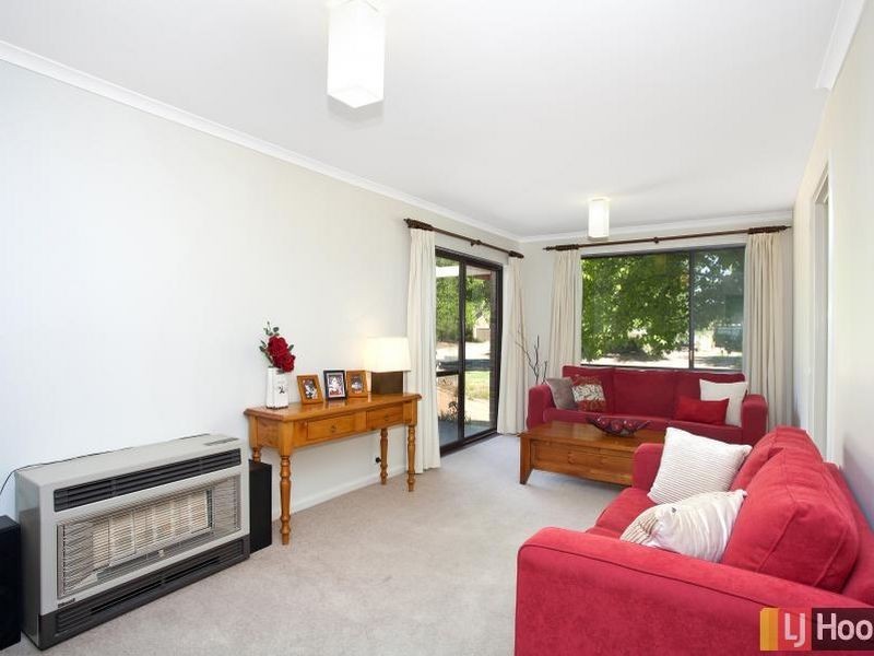 30 Molesworth Street, Watson ACT 2602