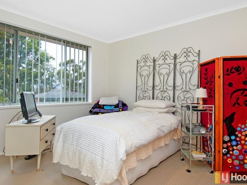 31 Hayley Crescent, Queanbeyan NSW 2620