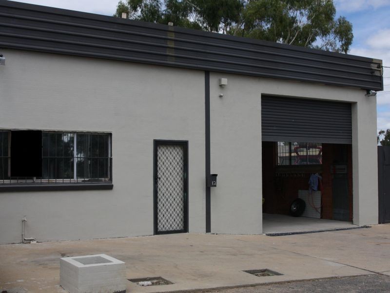 12A Aurora Avenue, Queanbeyan NSW 2620