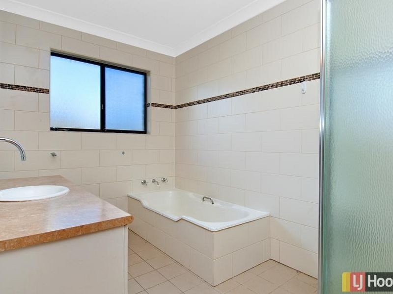 36 Nimmitabel Street, Queanbeyan NSW 2620