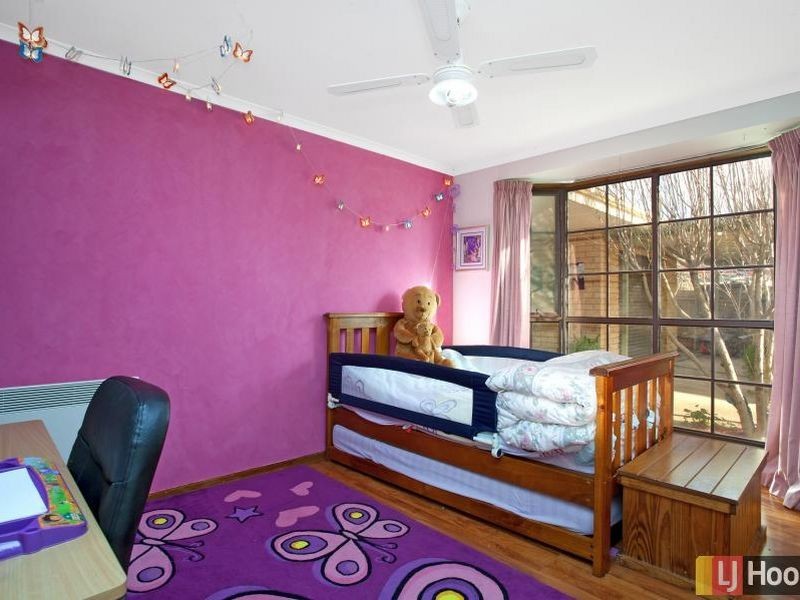 8 Palmer Close, Queanbeyan NSW 2620