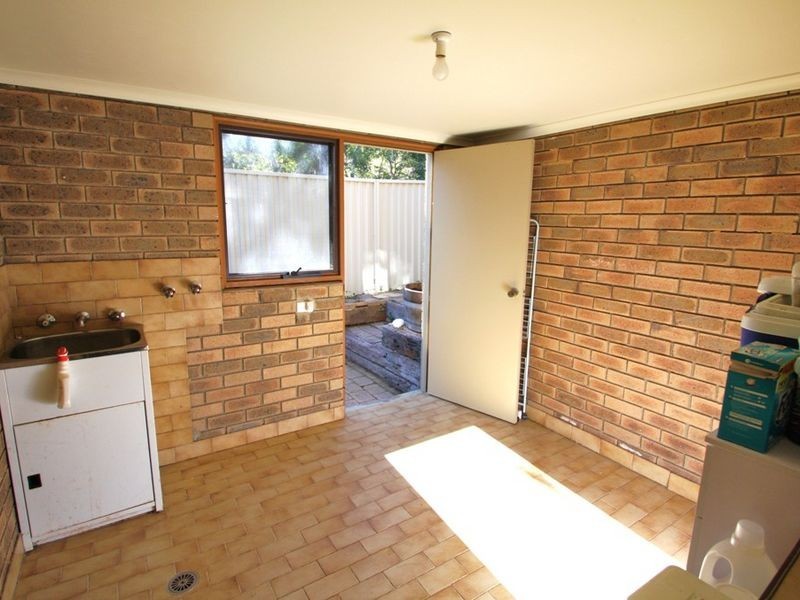 4/9 Hybon Avenue, Queanbeyan NSW 2620