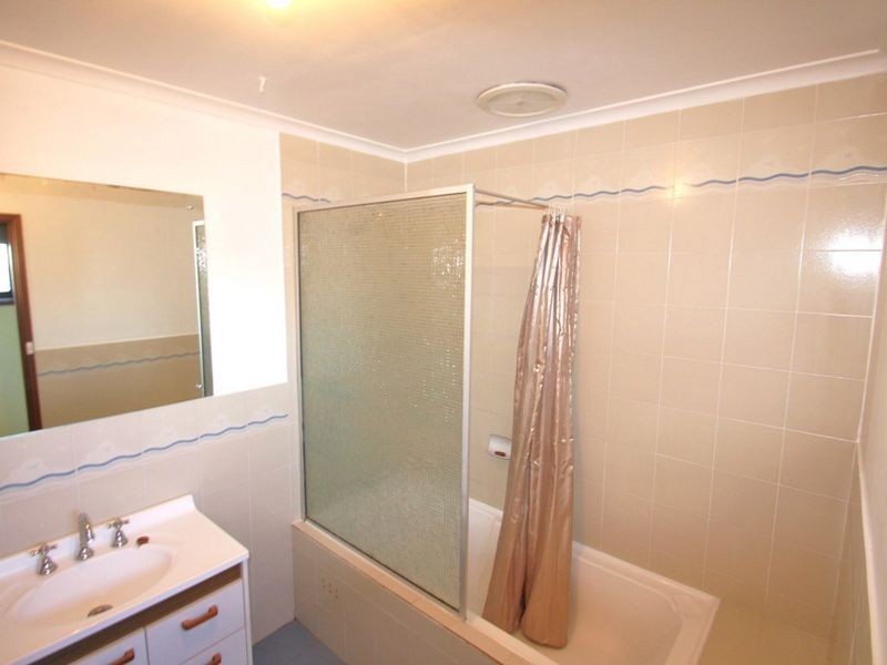 4/9 Hybon Avenue, Queanbeyan NSW 2620