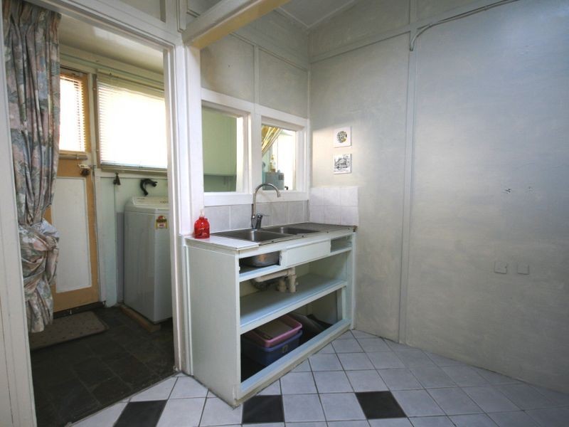 260 Foxlow Street, Captains Flat NSW 2623