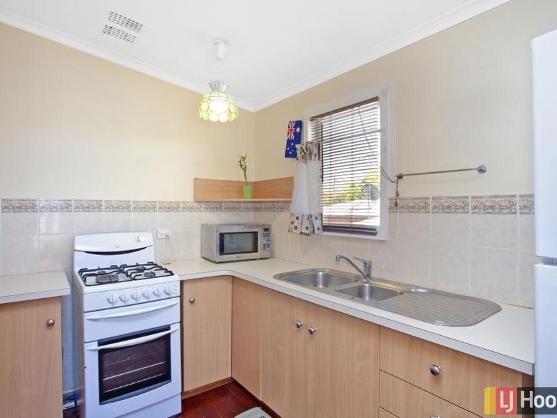 135 Donald Road, Queanbeyan NSW 2620