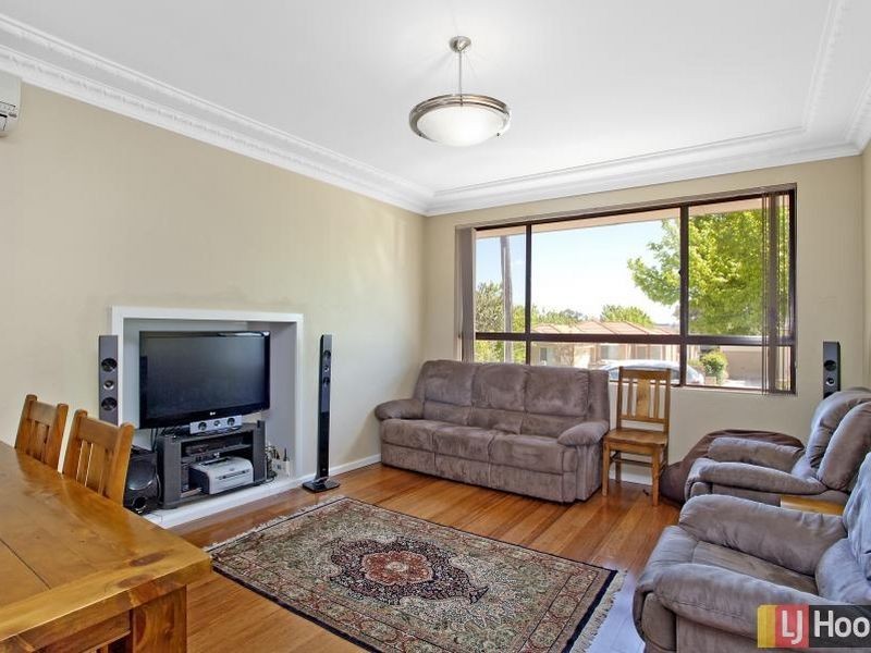 18 Ernest Street, Queanbeyan NSW 2620