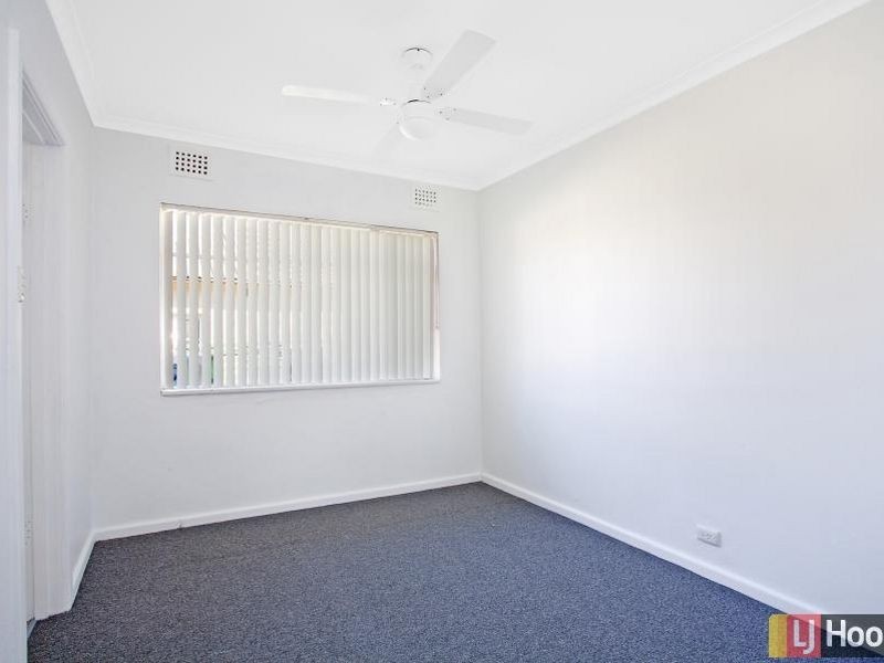 4/17 Moore Street, Queanbeyan NSW 2620