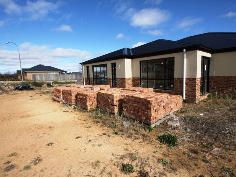 35 Ashby Drive, Bungendore NSW 2621