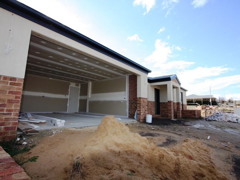 35 Ashby Drive, Bungendore NSW 2621