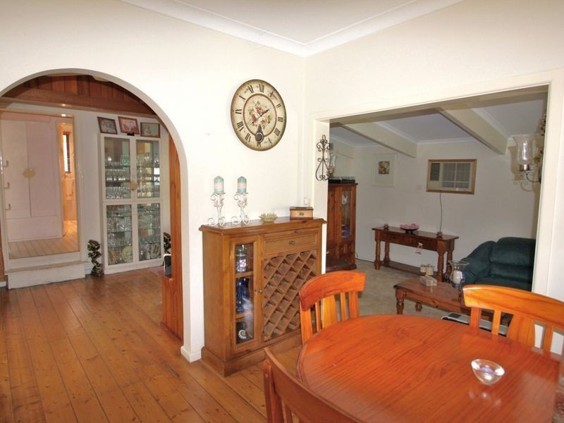 31 Sunnybar Parade, Queanbeyan NSW 2620