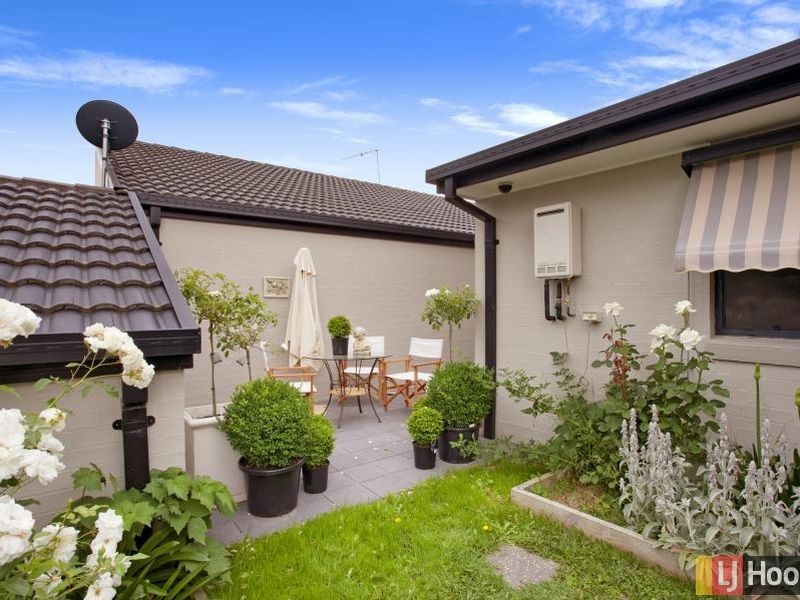 9/9 Coral Drive, Jerrabomberra NSW 2619