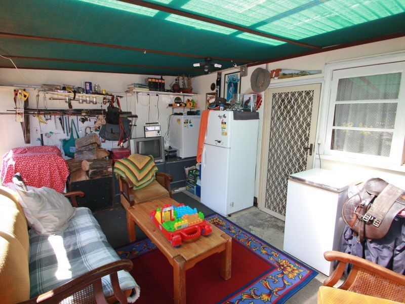 187 Foxlow Street, Captains Flat NSW 2623